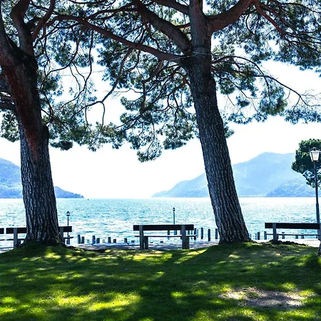 Apartamento Casa Al - Lakefront Two-storey On Promenade Brissago